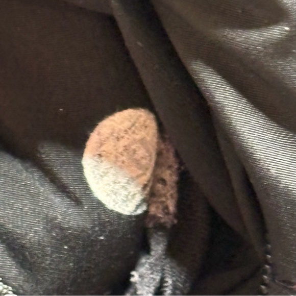 Lululemon Fluffed Up Jacket - Picture 5 of 5